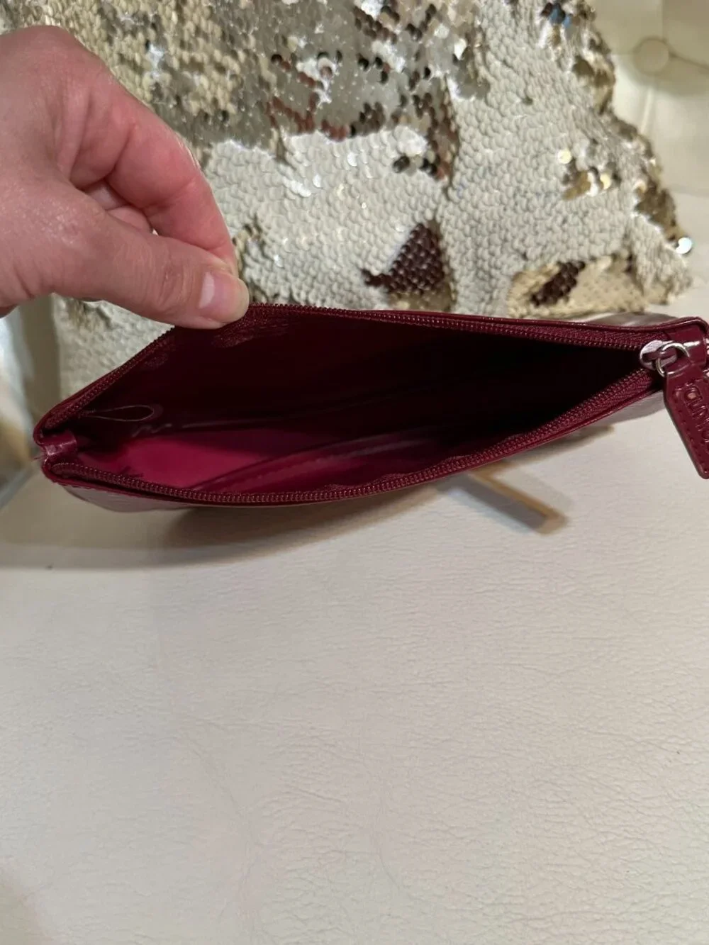 Vintage Clinique Cranberry Burgundy Embossed Patent Makeup Cosmetic Bag Pouch Y2